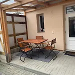 Апартаменты Delux Kunstgalerie Und Ilmradweg *