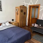 Delux Kunstgalerie Und Ilmradweg Apartment *