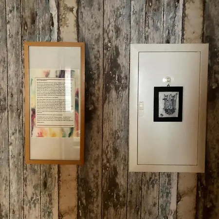 Delux Kunstgalerie Und Ilmradweg *