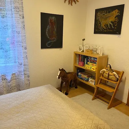 Delux Kunstgalerie Und Ilmradweg Apartment Kranichfeld
