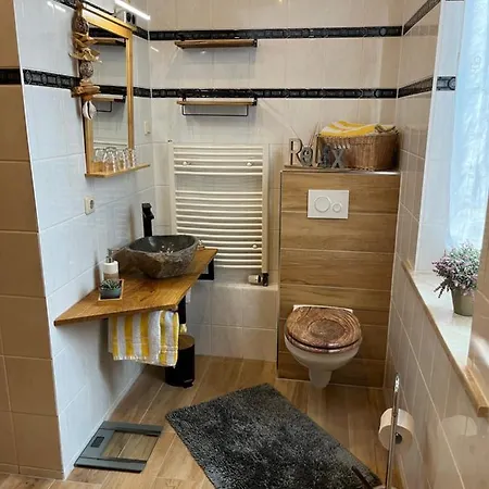 Delux Kunstgalerie Und Ilmradweg Apartment *
