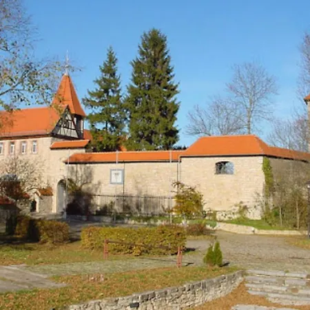 Delux Kunstgalerie Und Ilmradweg
