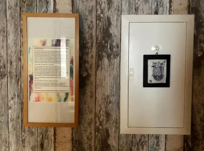 Delux Kunstgalerie Und Ilmradweg *