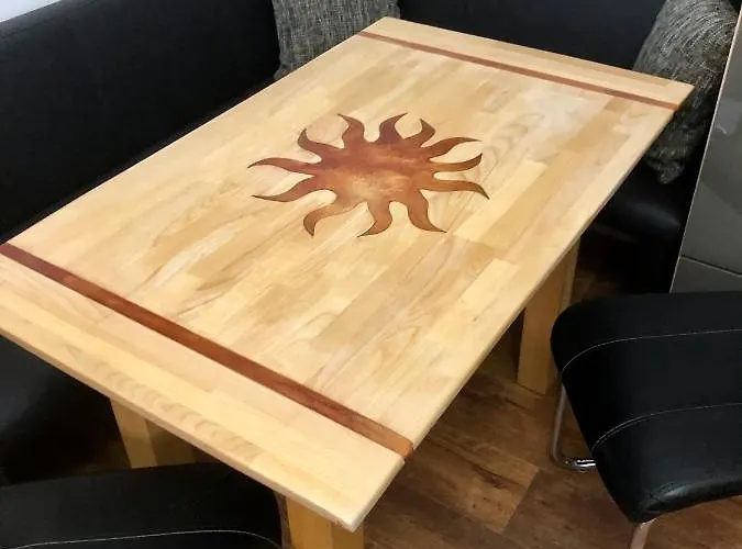 Delux Kunstgalerie Und Ilmradweg *