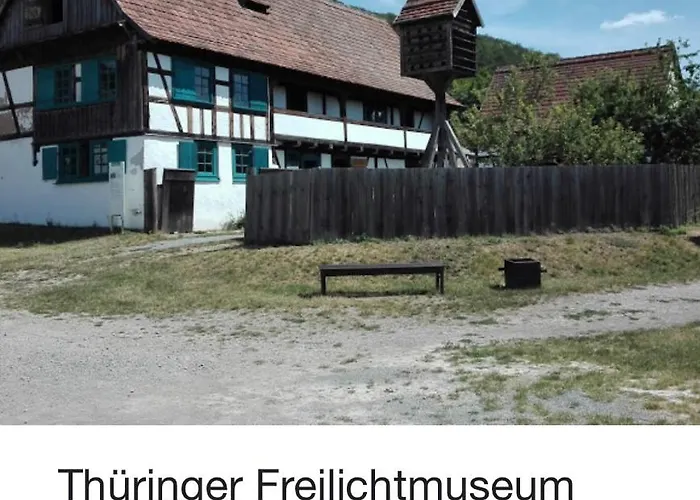 Delux Kunstgalerie Und Ilmradweg Kranichfeld